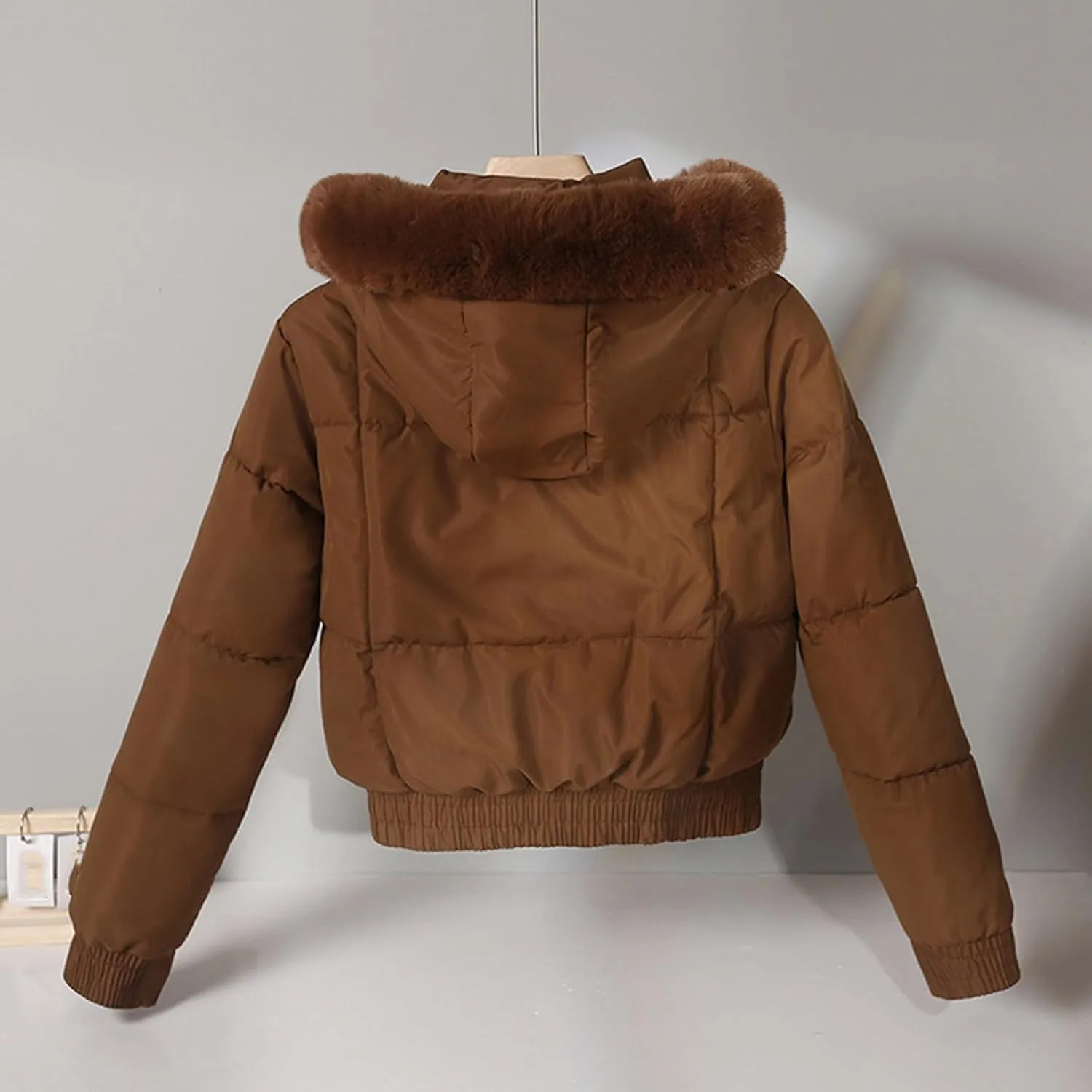 Borniu Women's Winter Cropped Puffer Coat Thicken Fleece Lined Down Jacket Faux Fur Hooded Short Puffer Jackets