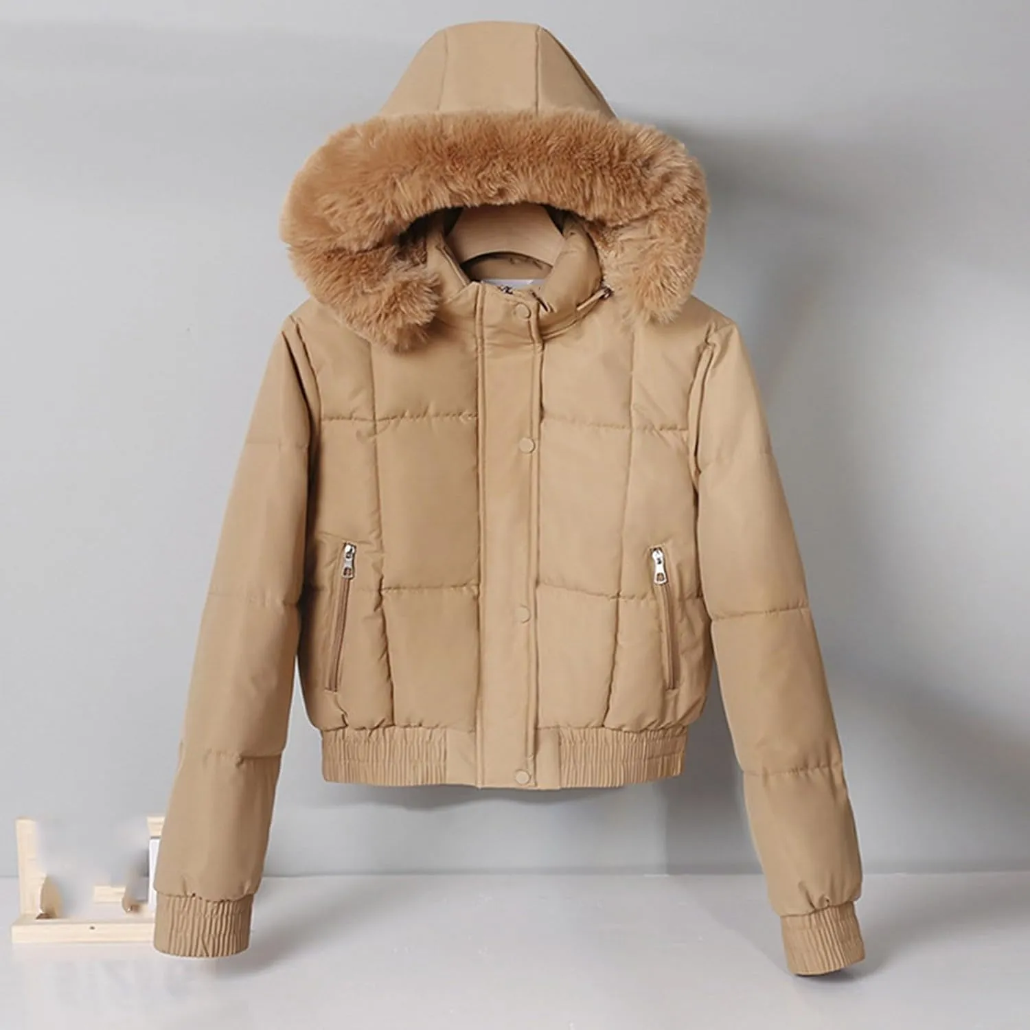 Borniu Women's Winter Cropped Puffer Coat Thicken Fleece Lined Down Jacket Faux Fur Hooded Short Puffer Jackets