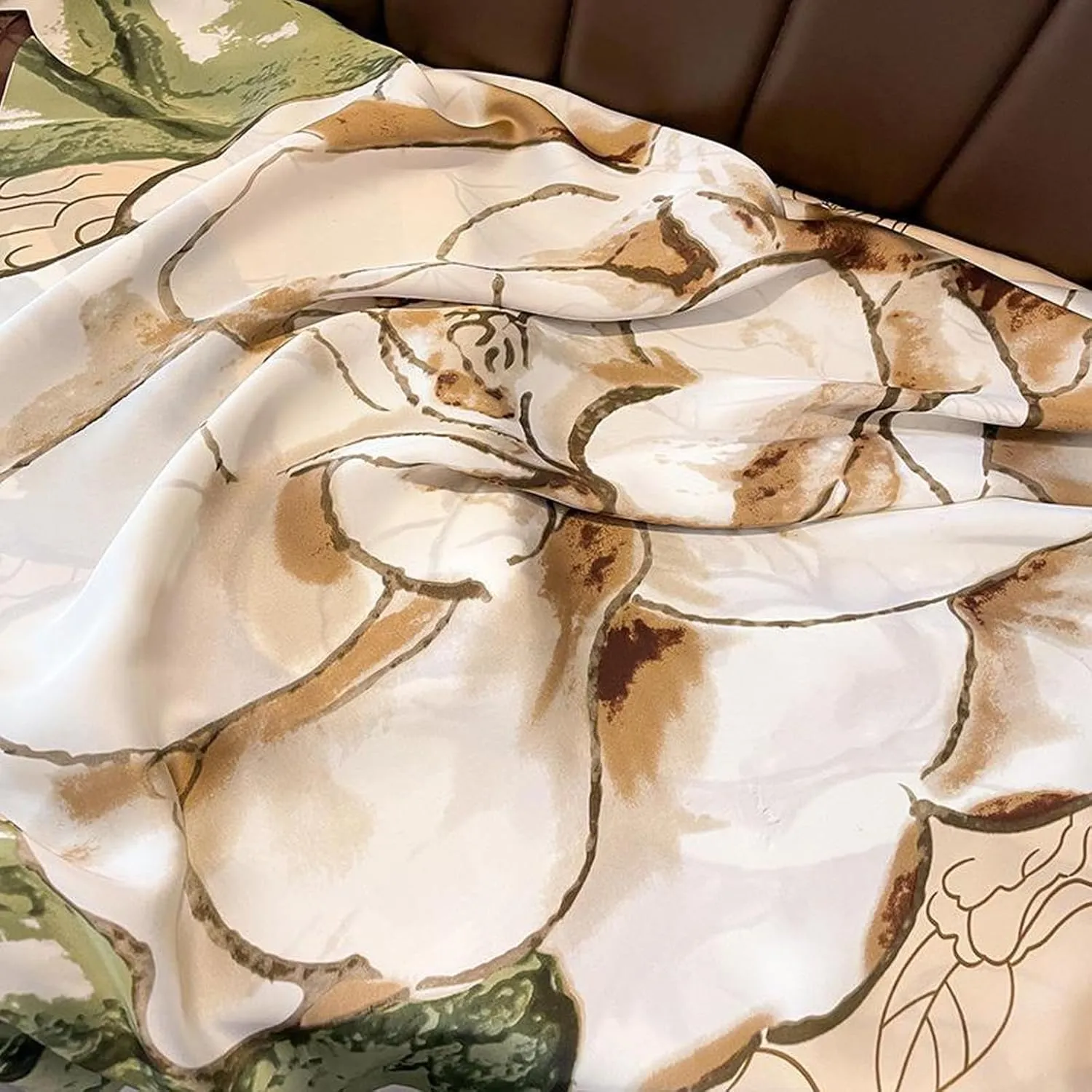 Fashion Scarves 100% Satin Silk Scarf Long Lightweight Sunscreen Shawls Wraps for Women Hair Scarves