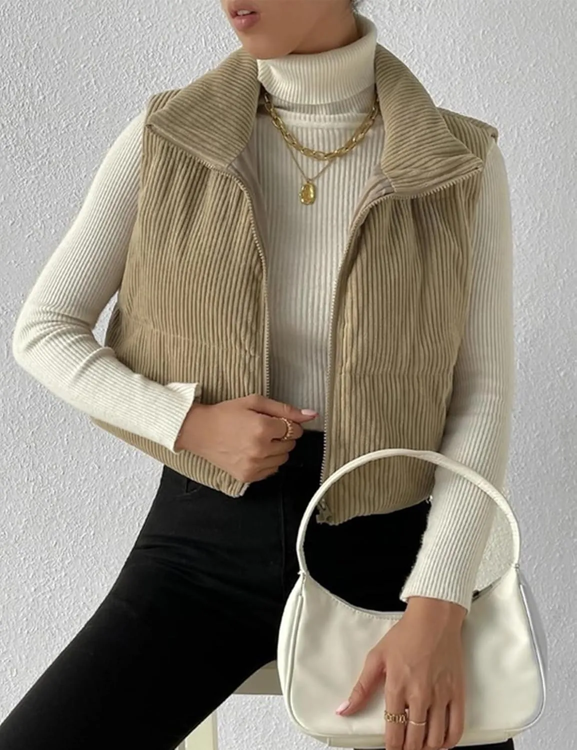 Gihuo Women's Corduroy Puffer Vest Cropped Stand Collar Zip Up Vest Quilted Sleeveless Jackets Gilet