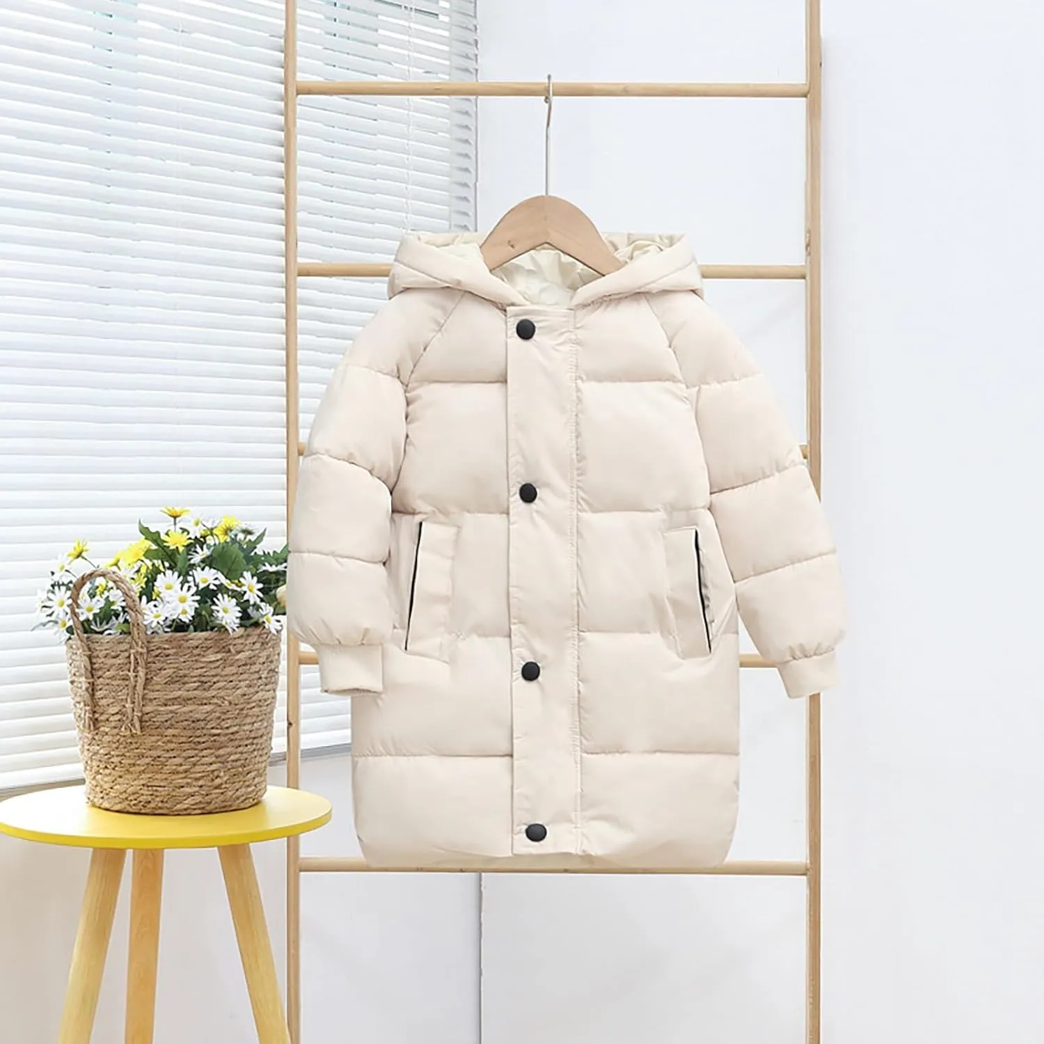 Girls Long Winter Coat Hooded Puffer Jacket Kids Lightweight Down Coat Insulated Parka Thicken Warm Padded Jacket