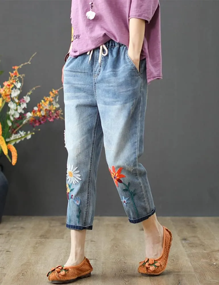 Kinghua Women's High Waisted Floral Embroidered Capri Jeans Casual Elastic Waisted Cropped Harem Pants