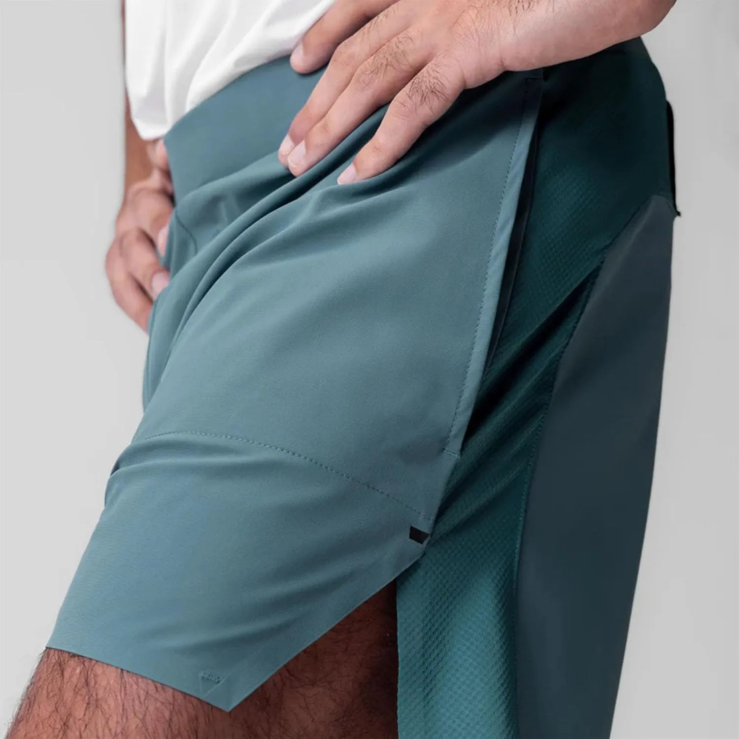Running Shorts for Men 3 Inch Quick Dry Gym Athletic Workout Sports Gear Outdoor Active Wear Summer with Zipper Pockets